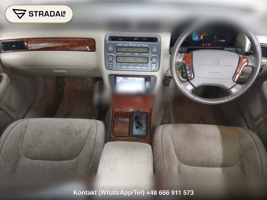TOYOTA CROWN MAJESTA 4D 3.0A TYPE, miniaturka 4
