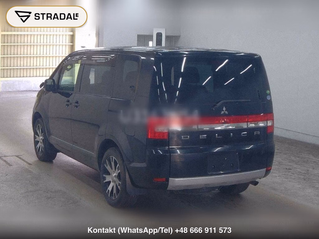 MITSUBISHI DELICA D:5, miniaturka 3