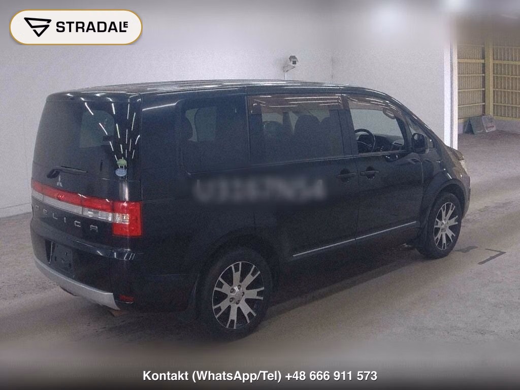 MITSUBISHI DELICA D:5, miniaturka 6