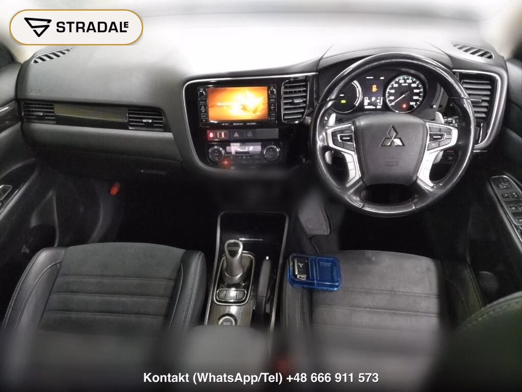 MITSUBISHI OUTLANDER PHEV 4WD G NAVI PACKAGE, miniaturka 4