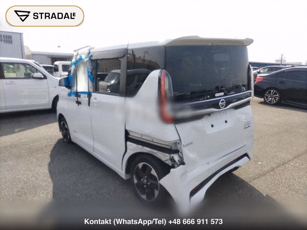 NISSAN ROOX, miniaturka 3