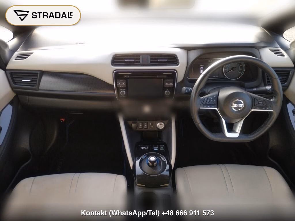 NISSAN LEAF X, miniaturka 4