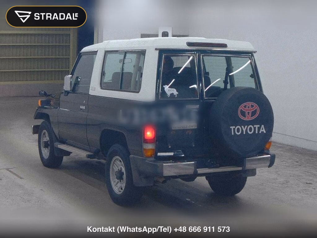 TOYOTA LAND CRUISER 70 3D 4WD LX, miniaturka 3