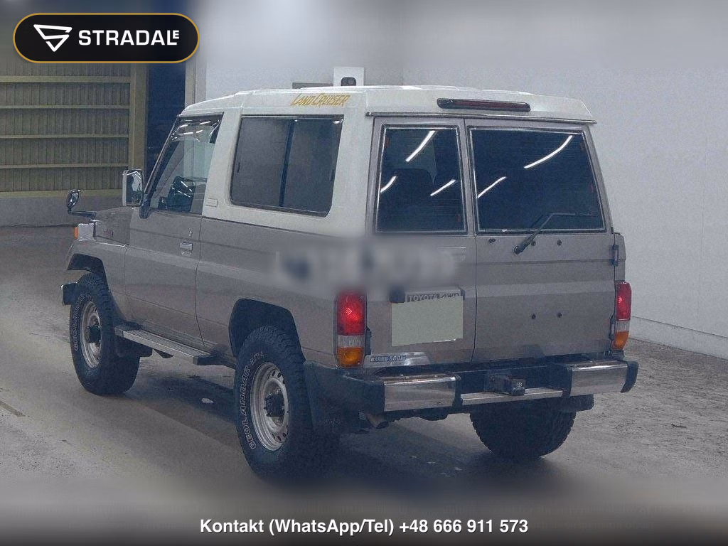 TOYOTA LAND CRUISER 70 3D 4WD LX, miniaturka 3