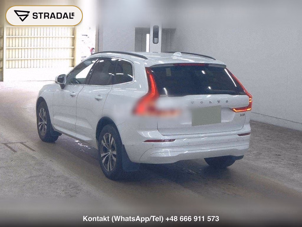 VOLVO XC60 4WD B5 AWD MOMENTUM, miniaturka 3