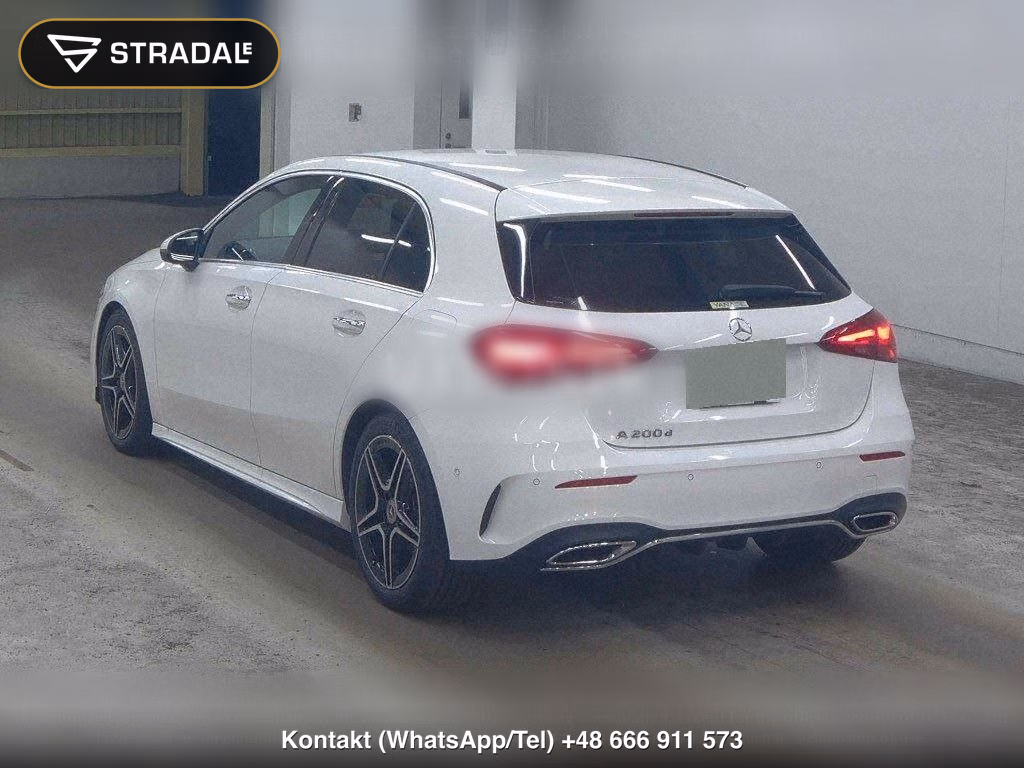 MERCEDES BENZ A-CLASS A200D AMG LINE, miniaturka 3
