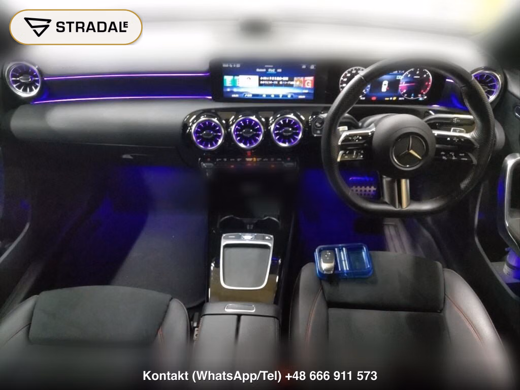 MERCEDES BENZ A-CLASS A200D AMG LINE, miniaturka 4
