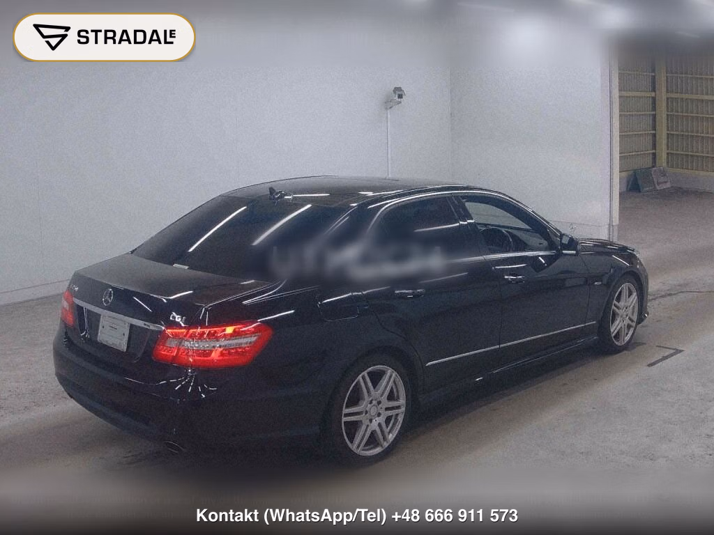 MERCEDES BENZ E-CLASS 4D, miniaturka 6