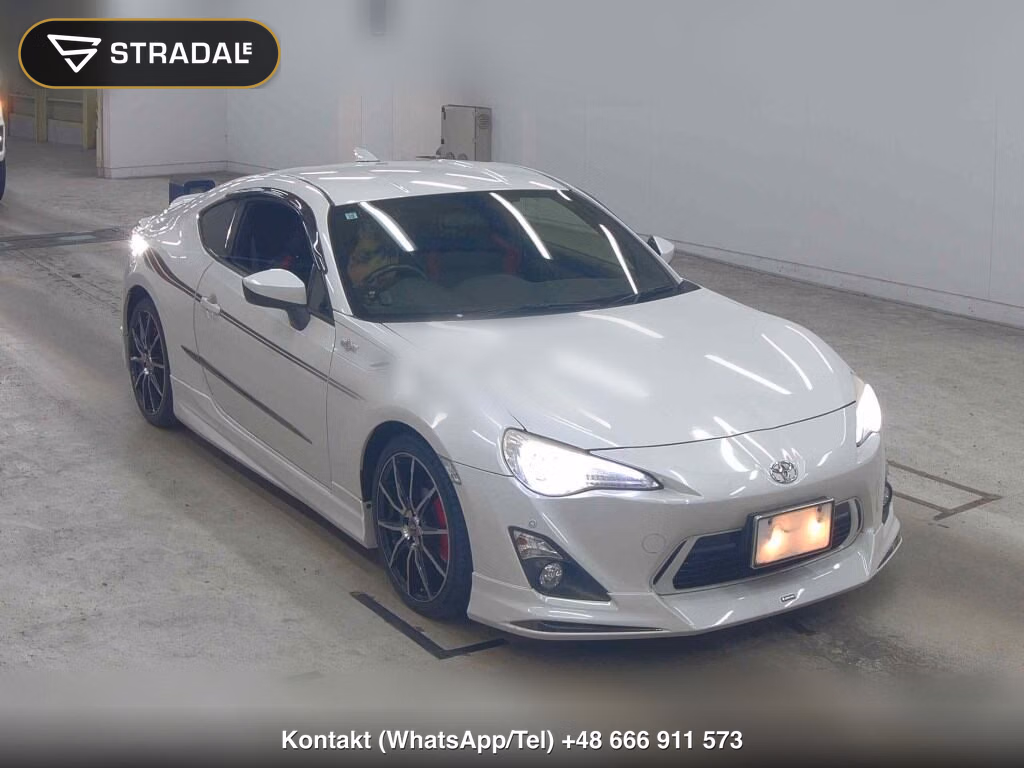 TOYOTA 86 GT 2013, aukcja z Japonii, zdjęcie 1