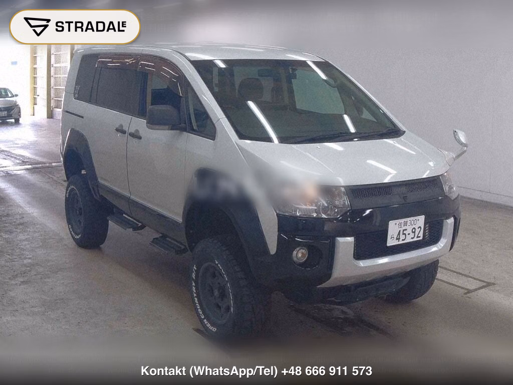 MITSUBISHI DELICA D:5 4WD CHAMONIX, miniaturka 2
