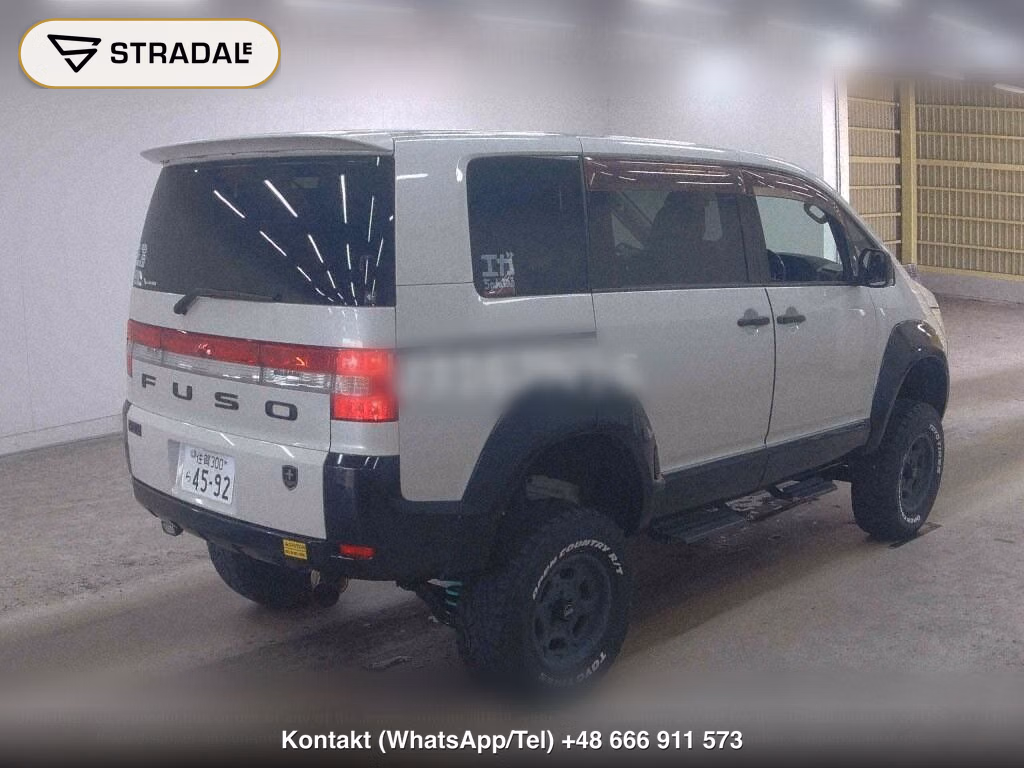MITSUBISHI DELICA D:5 4WD CHAMONIX, miniaturka 6