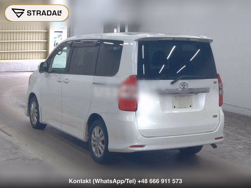 TOYOTA NOAH SI, miniaturka 3