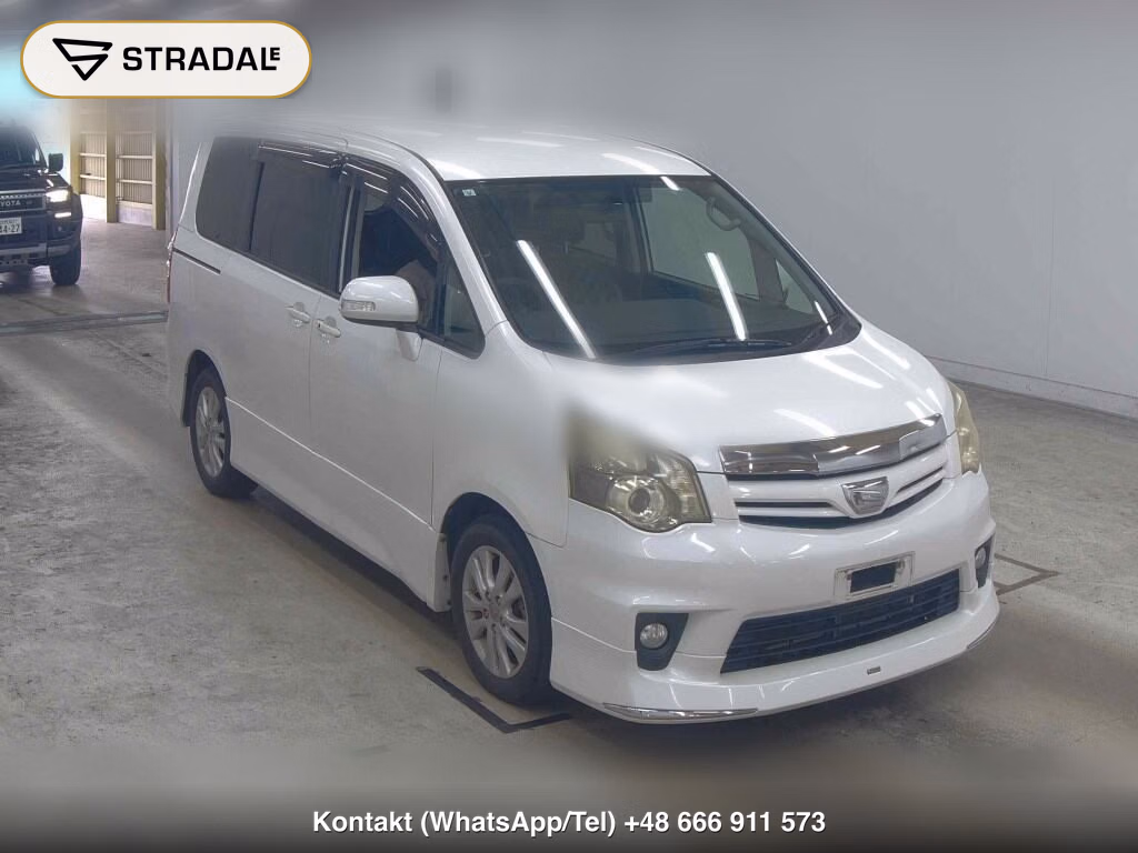 TOYOTA NOAH SI 2011, aukcja z Japonii, zdjęcie 1