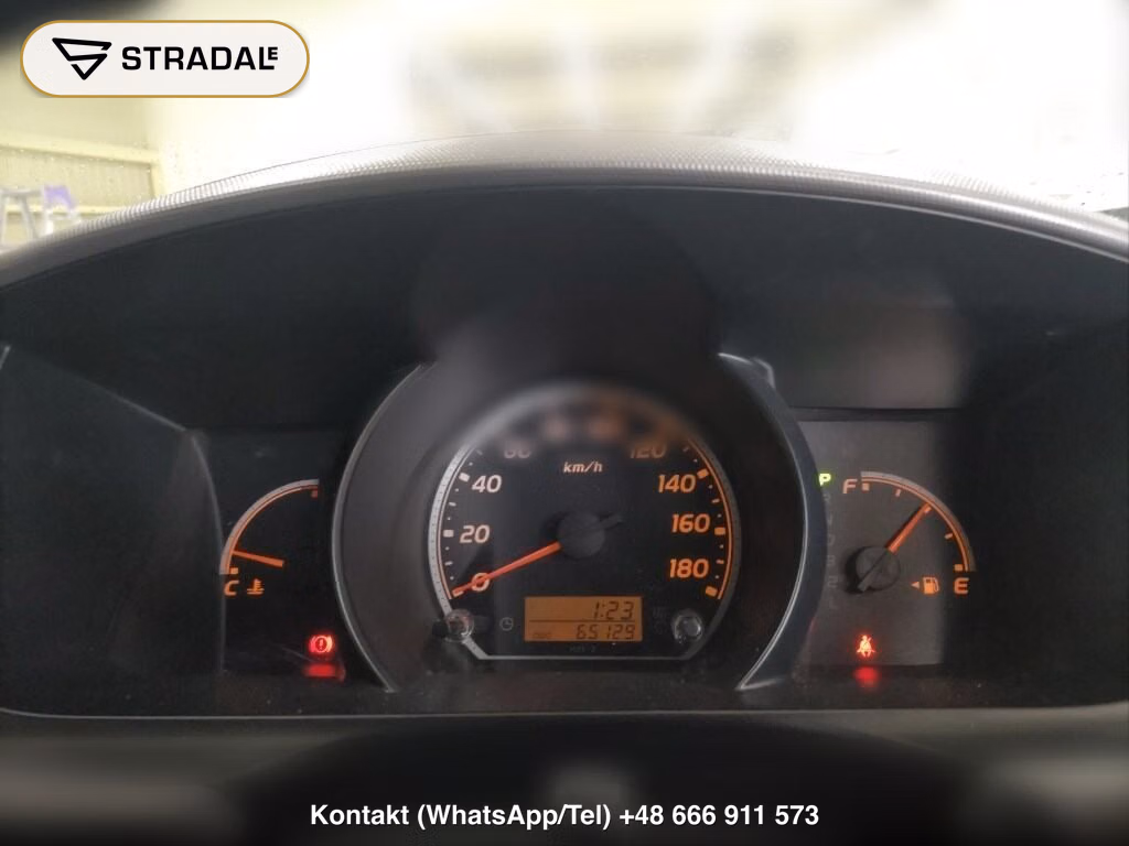 TOYOTA HIACE WAGON 4D DX, miniaturka 7