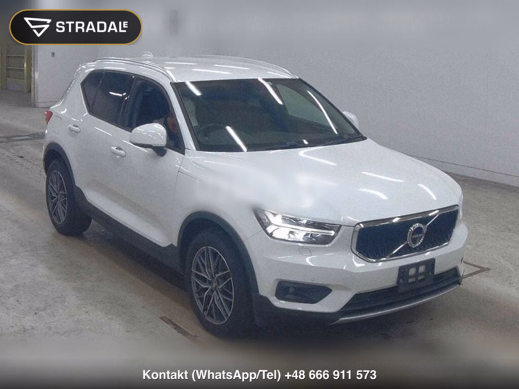 VOLVO XC40 4WD T4 AWD MOMENTUM, miniaturka 2