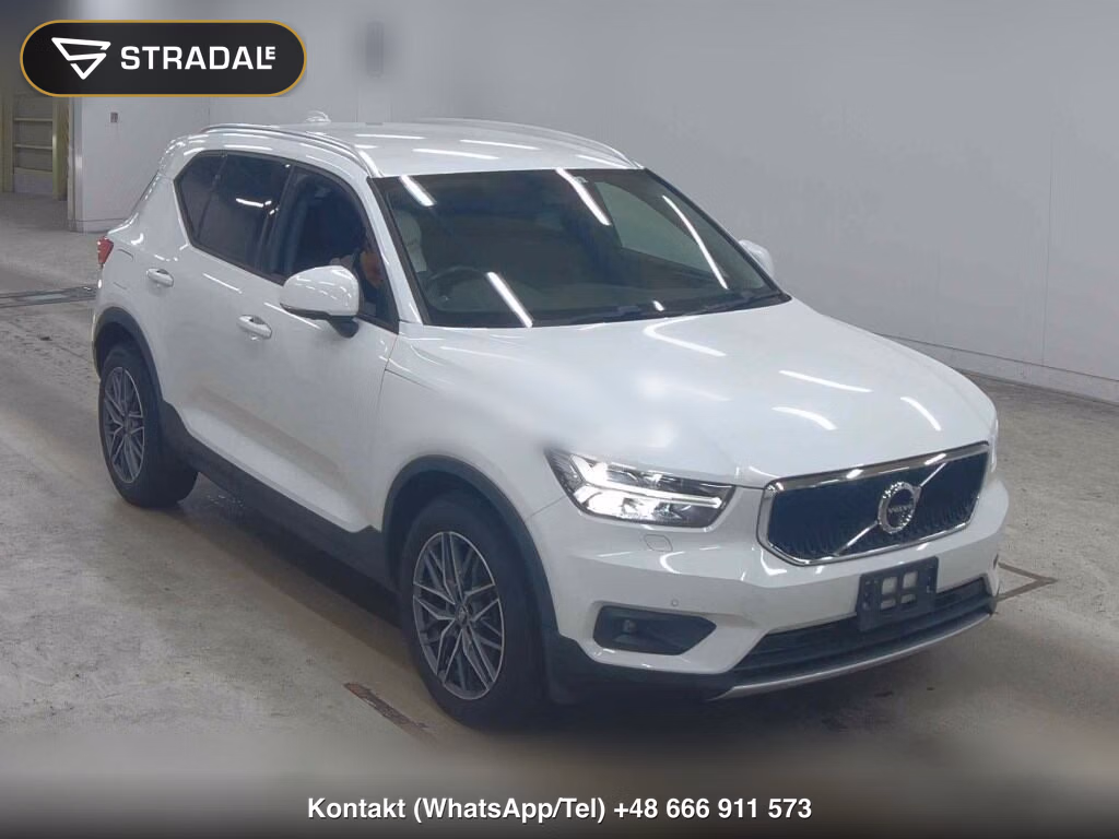 VOLVO XC40 4WD T4 AWD MOMENTUM 2019, aukcja z Japonii, zdjęcie 1