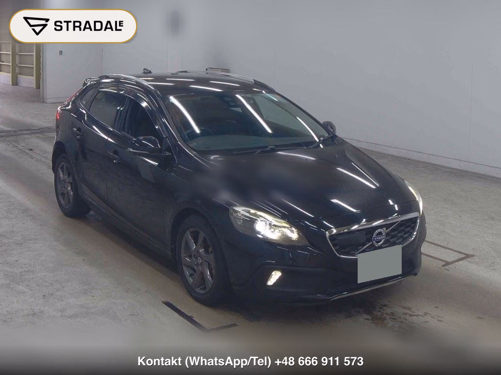 VOLVO V40 CROSS COUNTRY D4 2015, aukcja z Japonii, zdjęcie 1