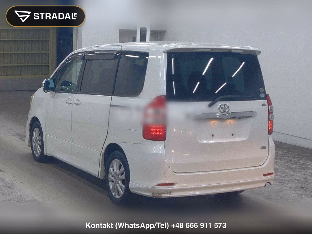 TOYOTA NOAH SI, miniaturka 3