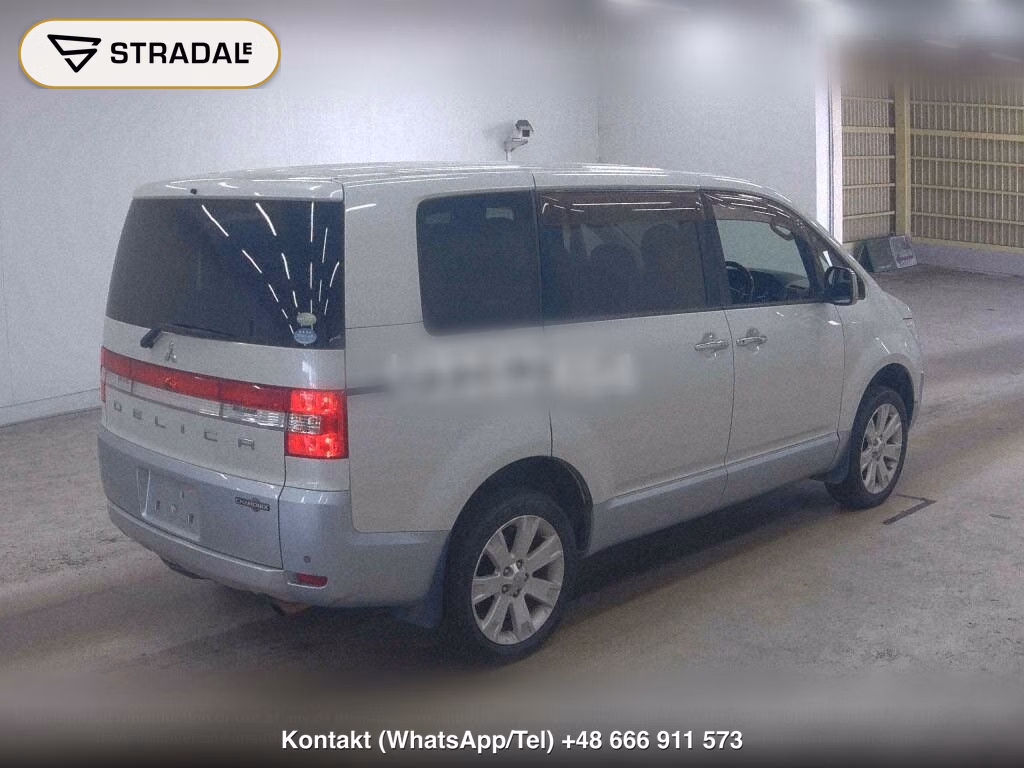 MITSUBISHI DELICA D:5 4WD CHAMONIX, miniaturka 6