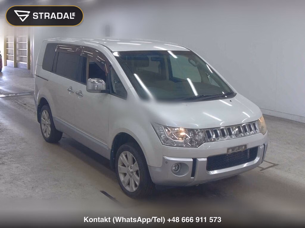 MITSUBISHI DELICA D:5 4WD CHAMONIX 2009, aukcja z Japonii, zdjęcie 1