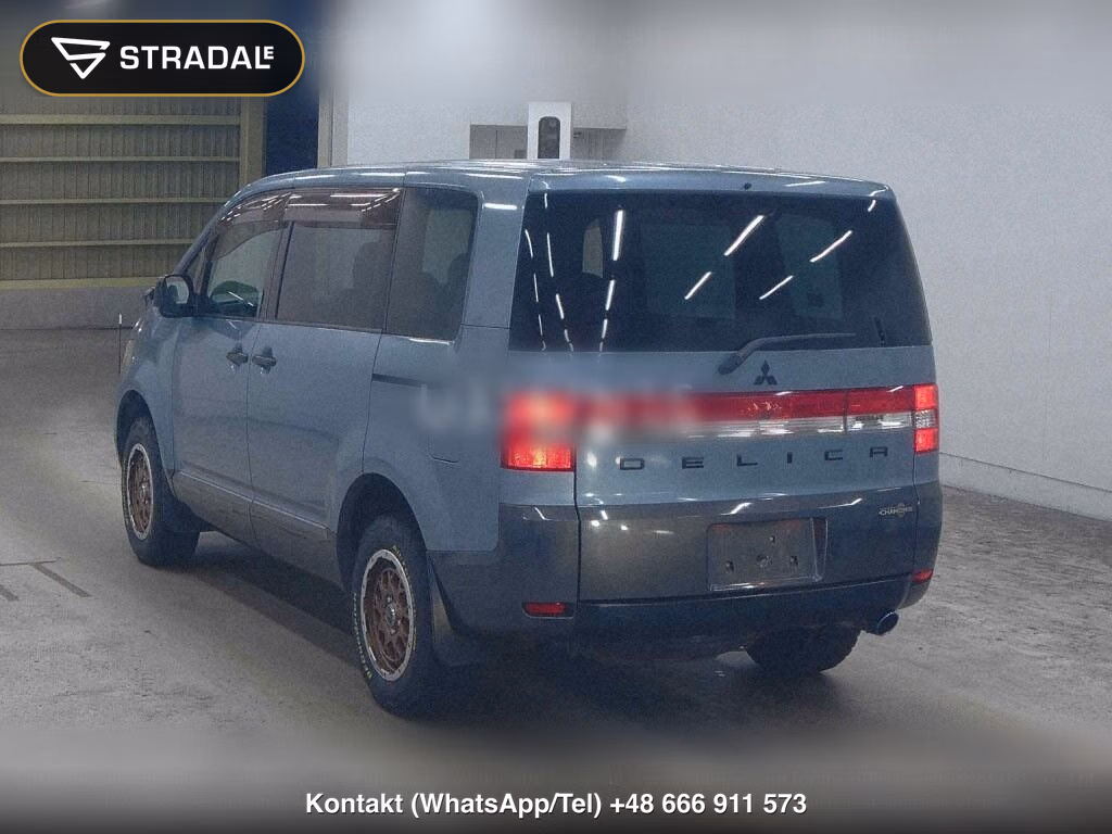 MITSUBISHI DELICA D:5 4WD CHAMONIX, miniaturka 3