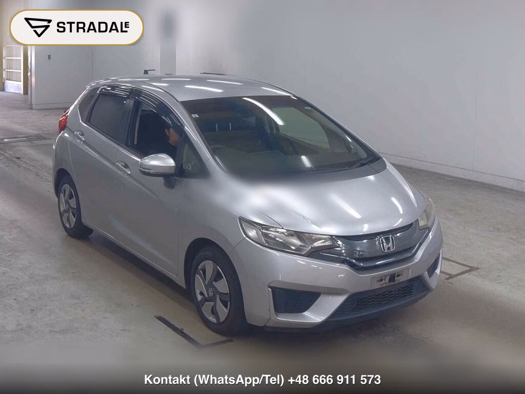 HONDA FIT HYBRID F PACKAGE 2015, aukcja z Japonii, zdjęcie 1