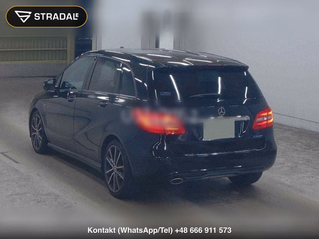 MERCEDES BENZ B-CLASS B180 BLUEEFFICIENCY SPORTS NIGHT PACKAGE, miniaturka 3