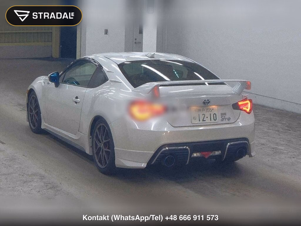 TOYOTA 86 GT, miniaturka 3