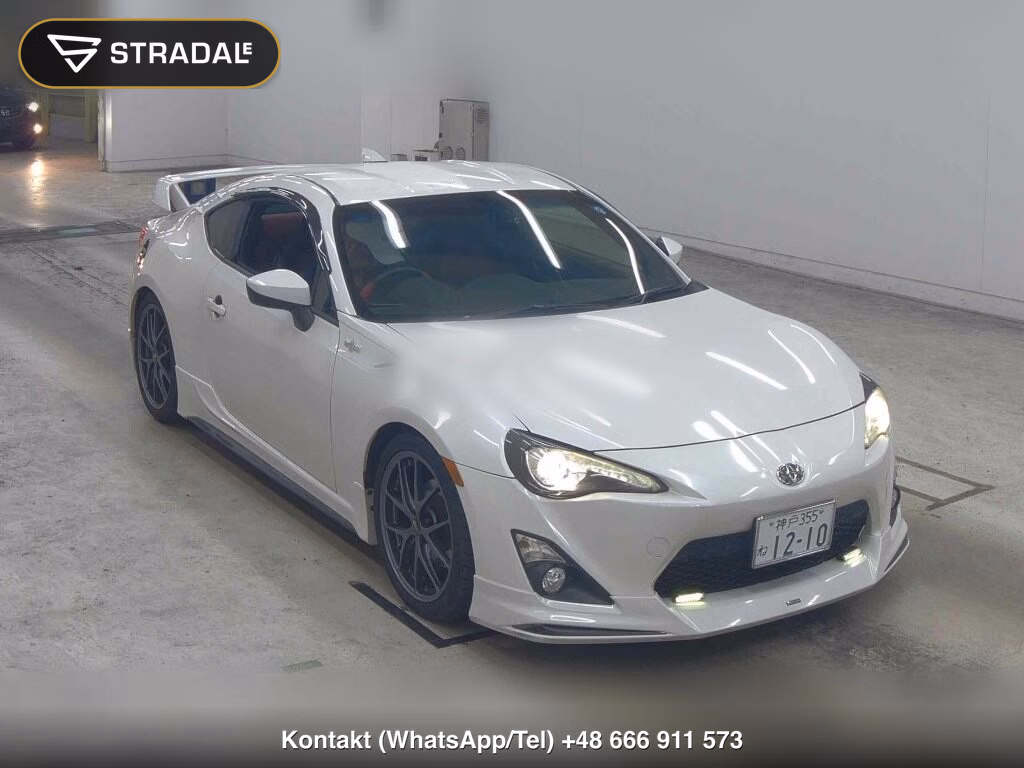 TOYOTA 86 GT 2013, aukcja z Japonii, zdjęcie 1