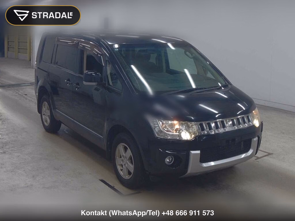 MITSUBISHI DELICA D:5 G POWER PACKAGE 2010, aukcja z Japonii, zdjęcie 1