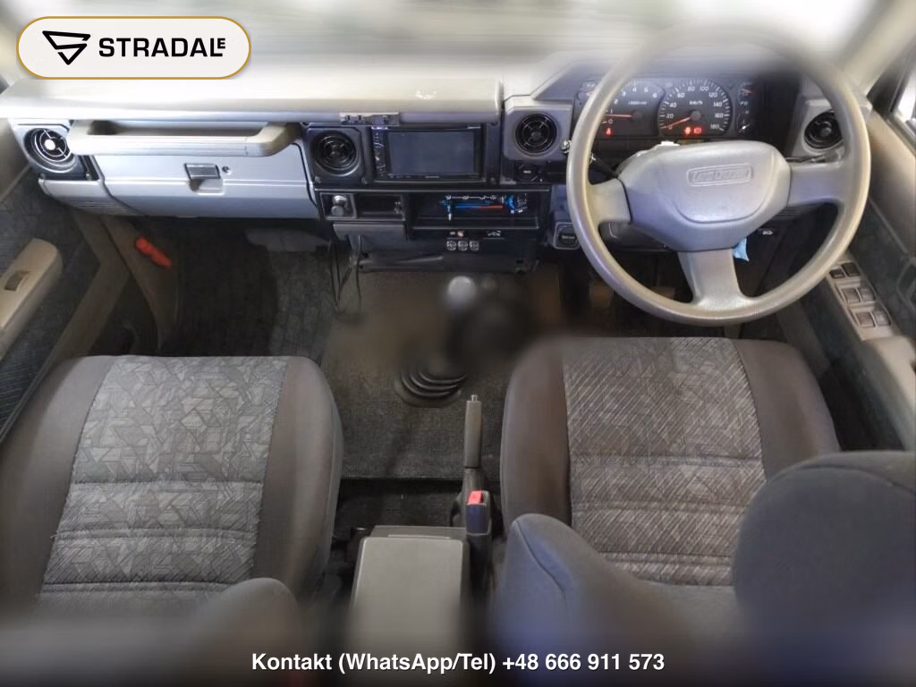 TOYOTA LAND CRUISER 70 5D 4WD ZX, miniaturka 4