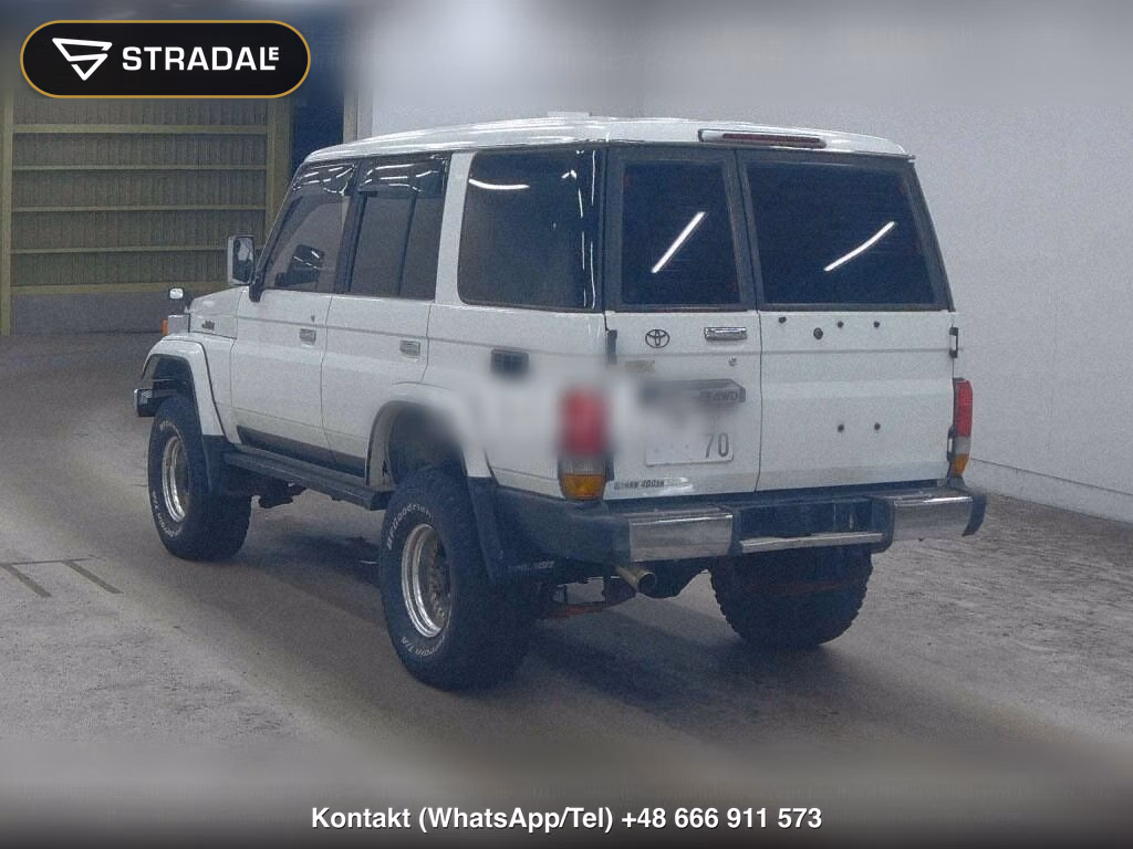 TOYOTA LAND CRUISER 70 5D 4WD ZX, miniaturka 3