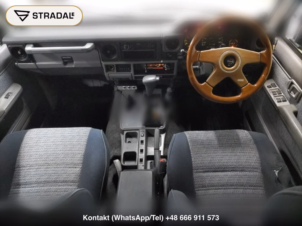 TOYOTA LAND CRUISER 70 5D 4WD ZX, miniaturka 4