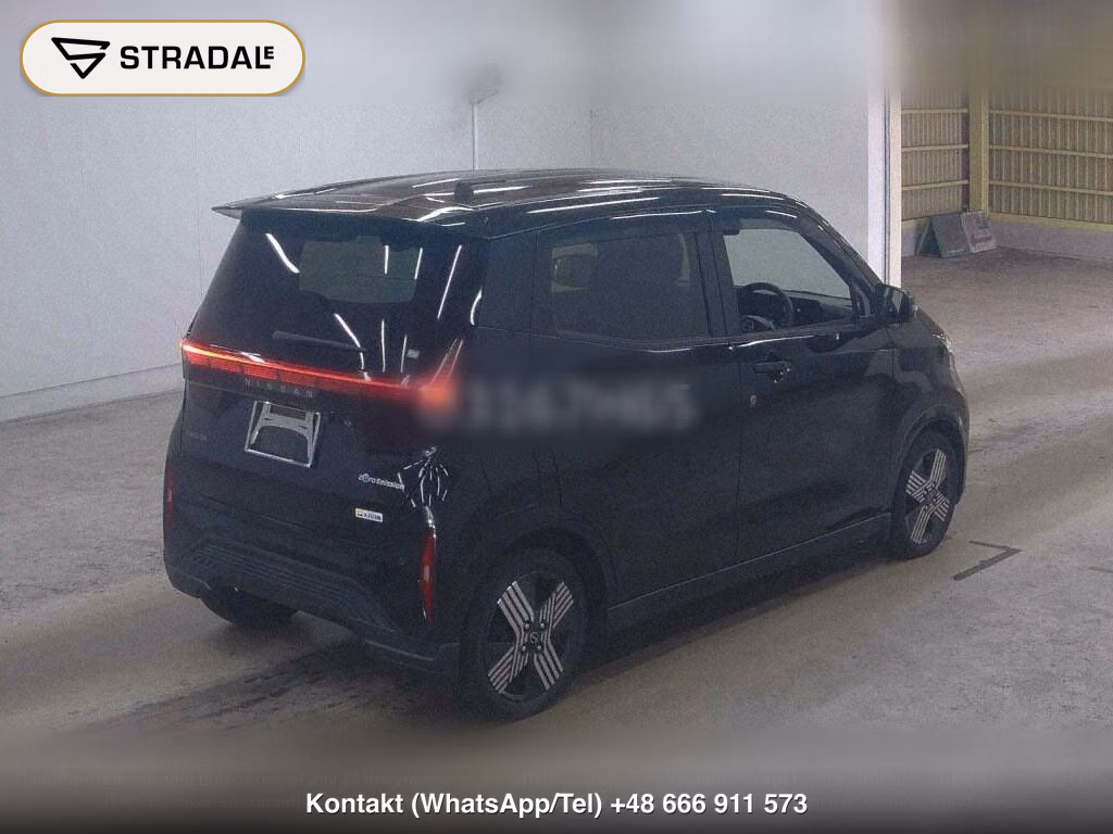 NISSAN SAKURA G, miniaturka 6