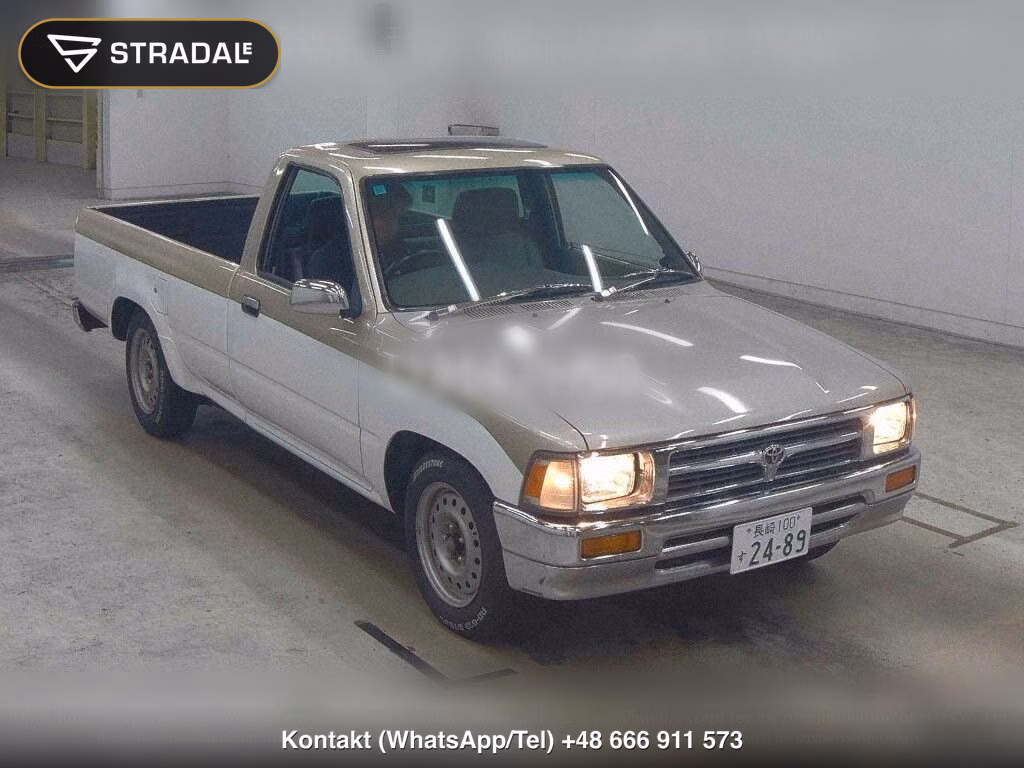TOYOTA HILUX 2D, miniaturka 2