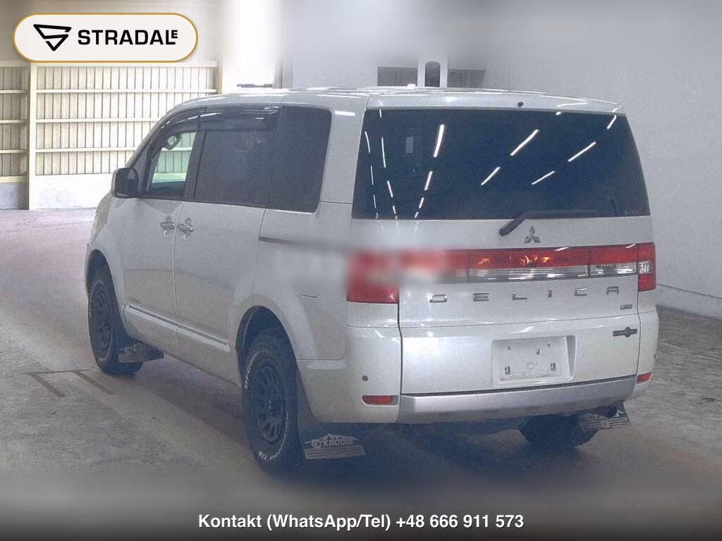 MITSUBISHI DELICA D:5 4WD CHAMONIX, miniaturka 3