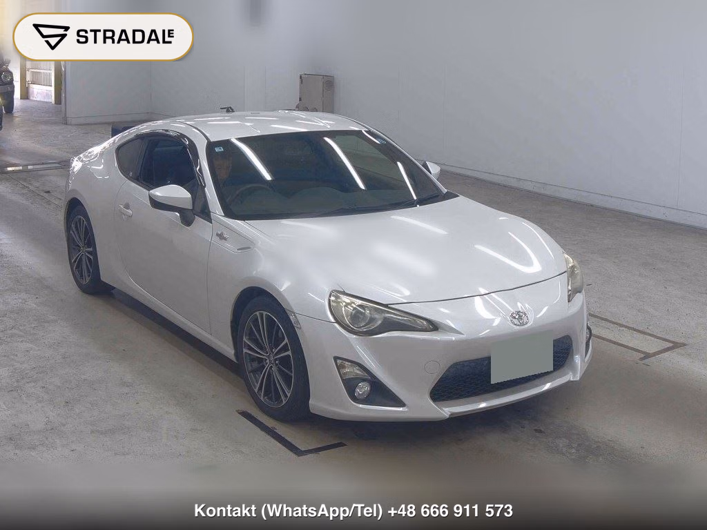 TOYOTA 86 GT 2013, aukcja z Japonii, zdjęcie 1