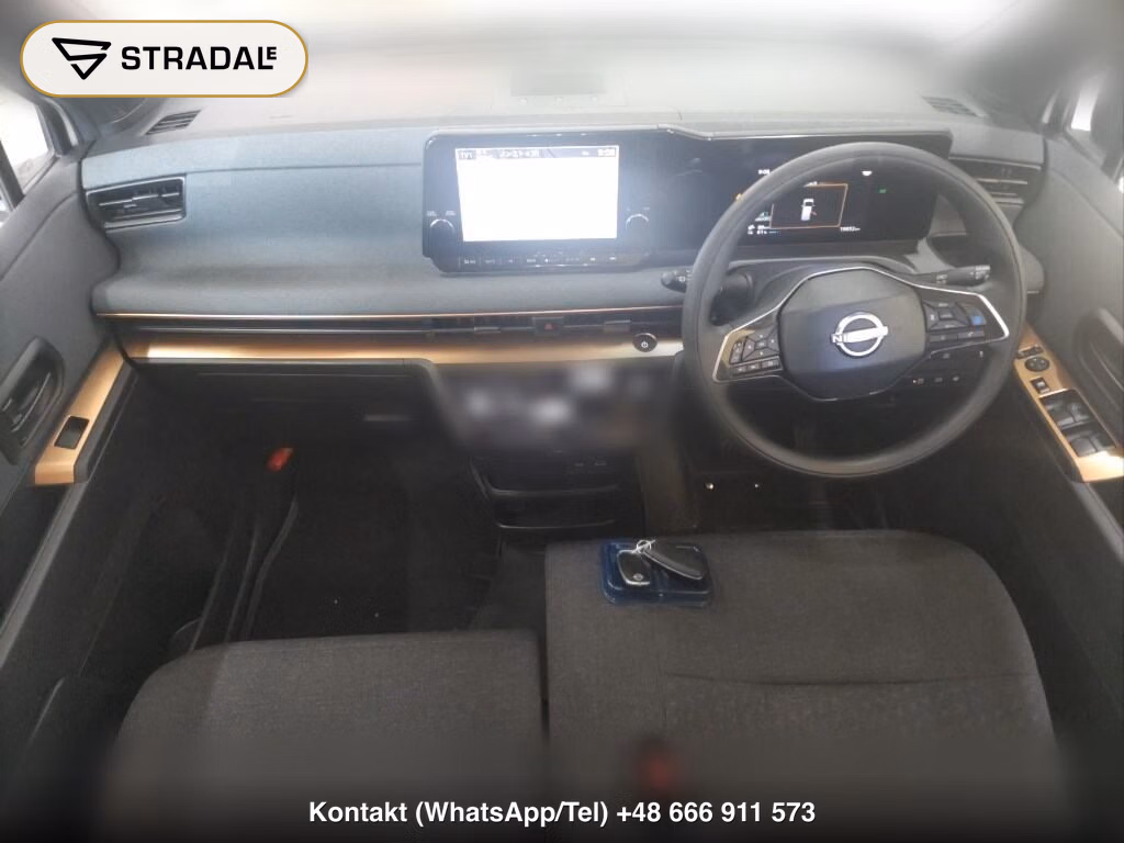 NISSAN SAKURA G, miniaturka 4