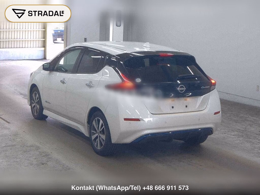 NISSAN LEAF, miniaturka 3