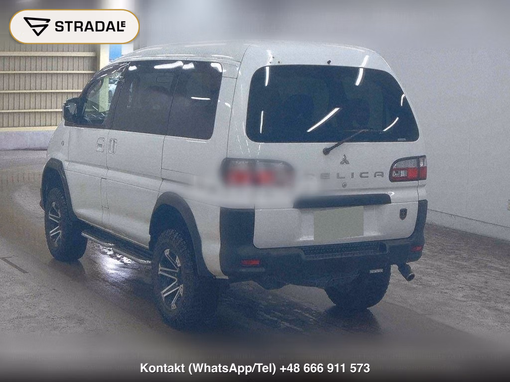 MITSUBISHI DELICA SPACE GEAR 4D 4WD CHAMONIX, miniaturka 3