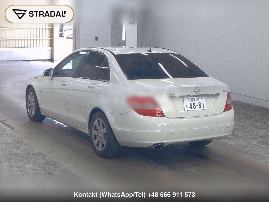 MERCEDES BENZ C-CLASS 4D C200 CGI BLUEEFFICIENCY, miniaturka 3