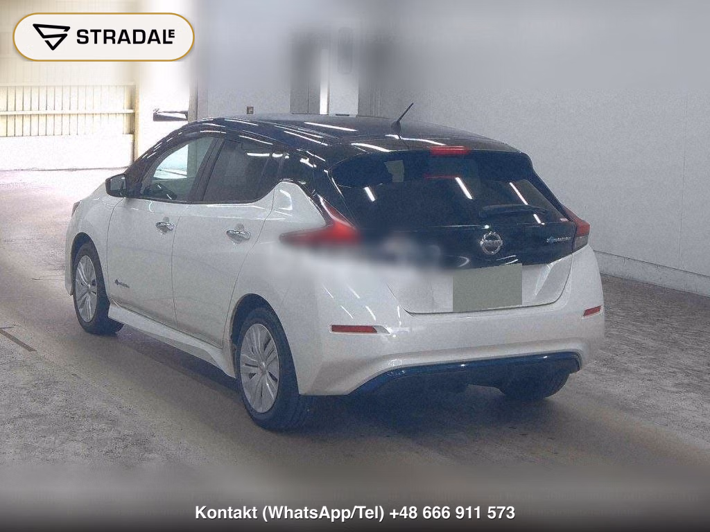 NISSAN LEAF S, miniaturka 3