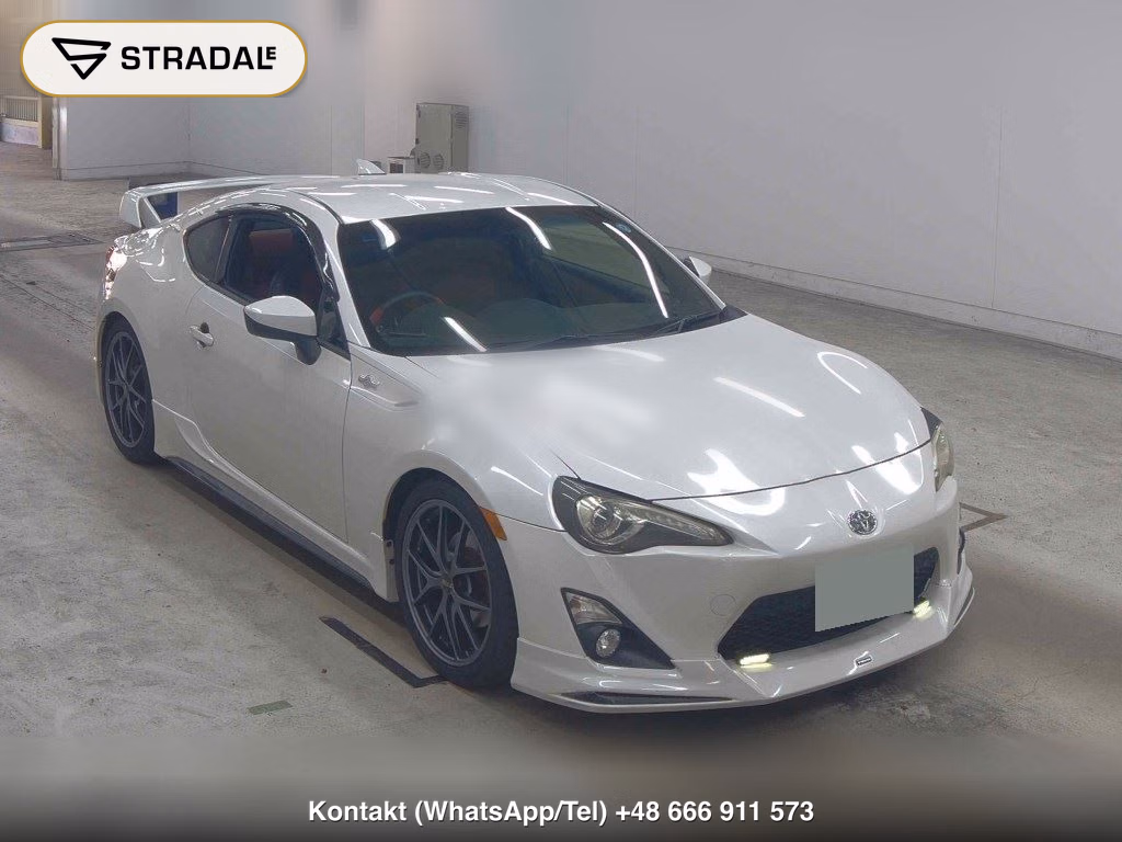 TOYOTA 86 GT 2013, aukcja z Japonii, zdjęcie 1