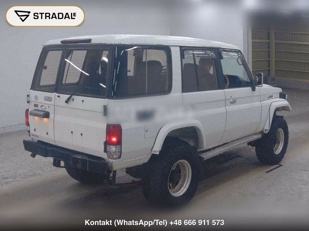 TOYOTA LAND CRUISER 70 5D 4WD ZX, miniaturka 6
