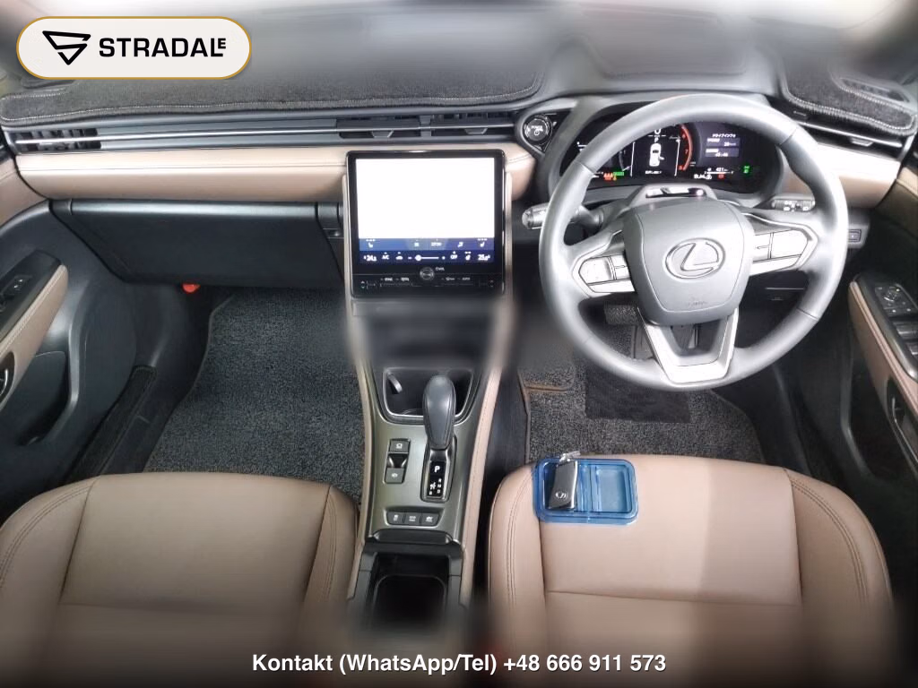 LEXUS LBX ELEGANT, miniaturka 4