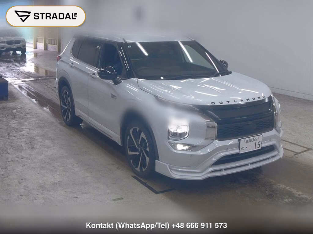 MITSUBISHI OUTLANDER PHEV 4WD P 2022, aukcja z Japonii, zdjęcie 1