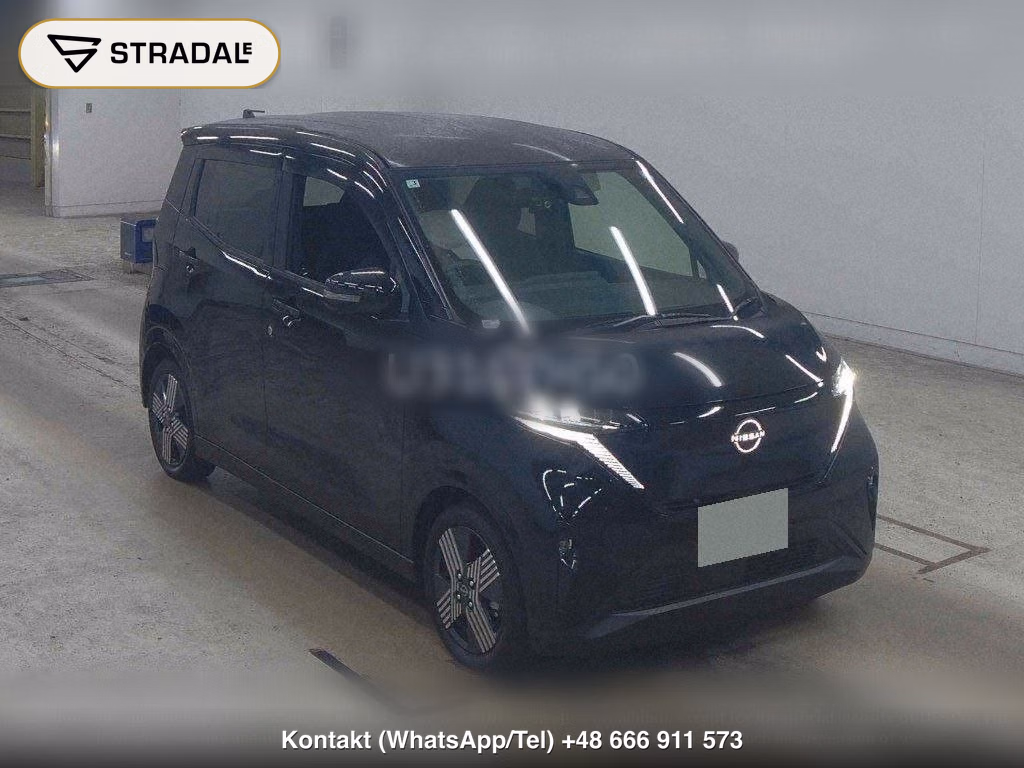 NISSAN SAKURA G, miniaturka 2