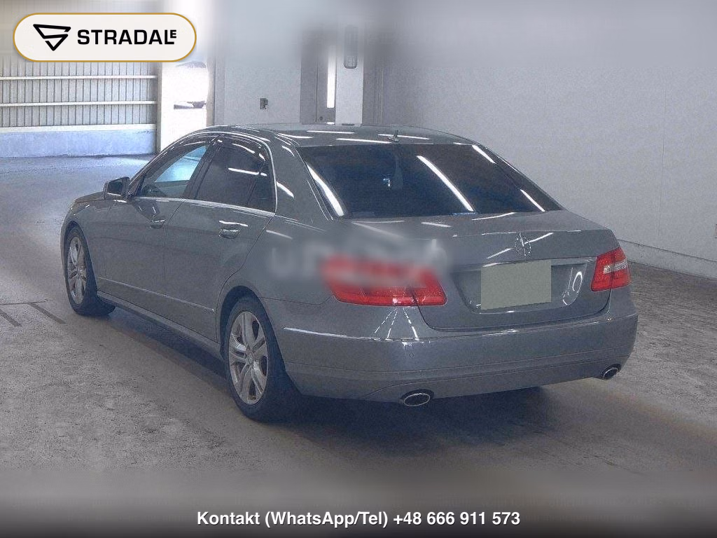 MERCEDES BENZ E-CLASS 4D E300 AVANTGARDE, miniaturka 3