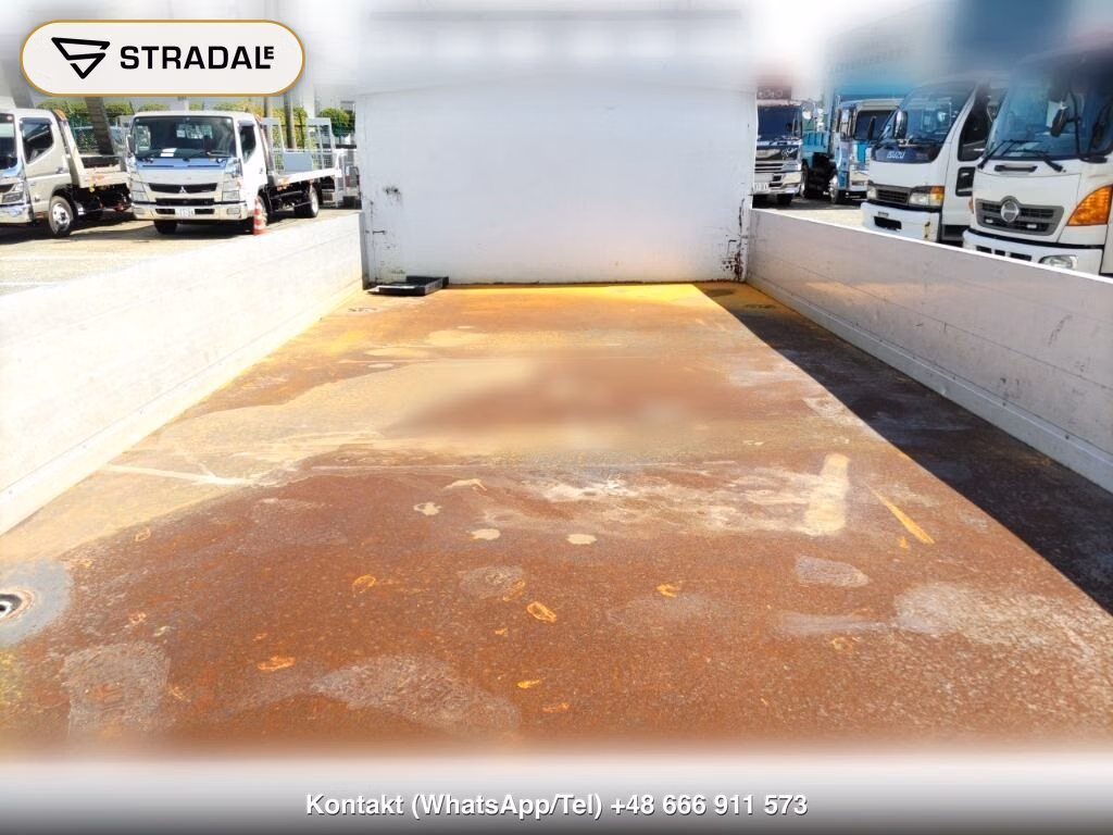 MITSUBISHI FUSO CANTER 2D, miniaturka 7