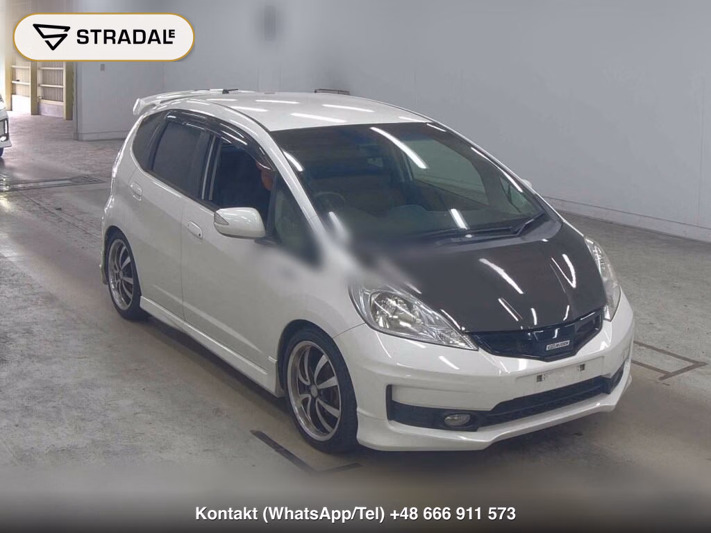 HONDA FIT HYBRID RS FINE STYLE 2013, aukcja z Japonii, zdjęcie 1